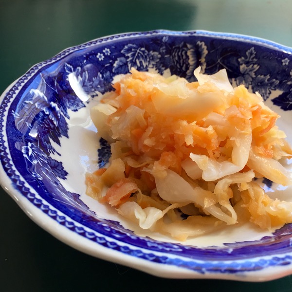 hapankaali_lautasella